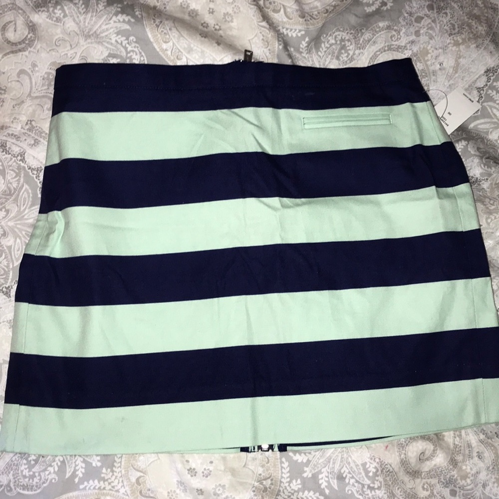 Gap mini striped skirt
